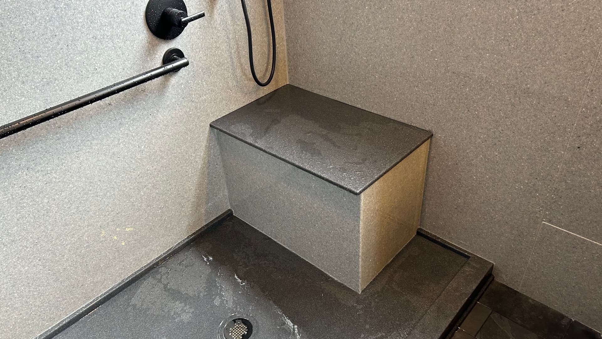 Gallery photos for Modern Bathroom Makeover in Huntertown: Image #2