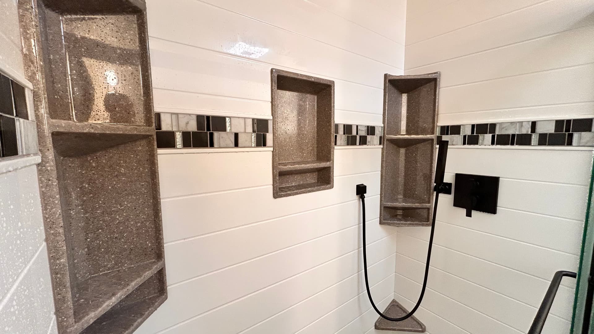 Gallery photos for Bathroom Remodels Done Right in Kendallville, Avilla and Laotto: Image #2