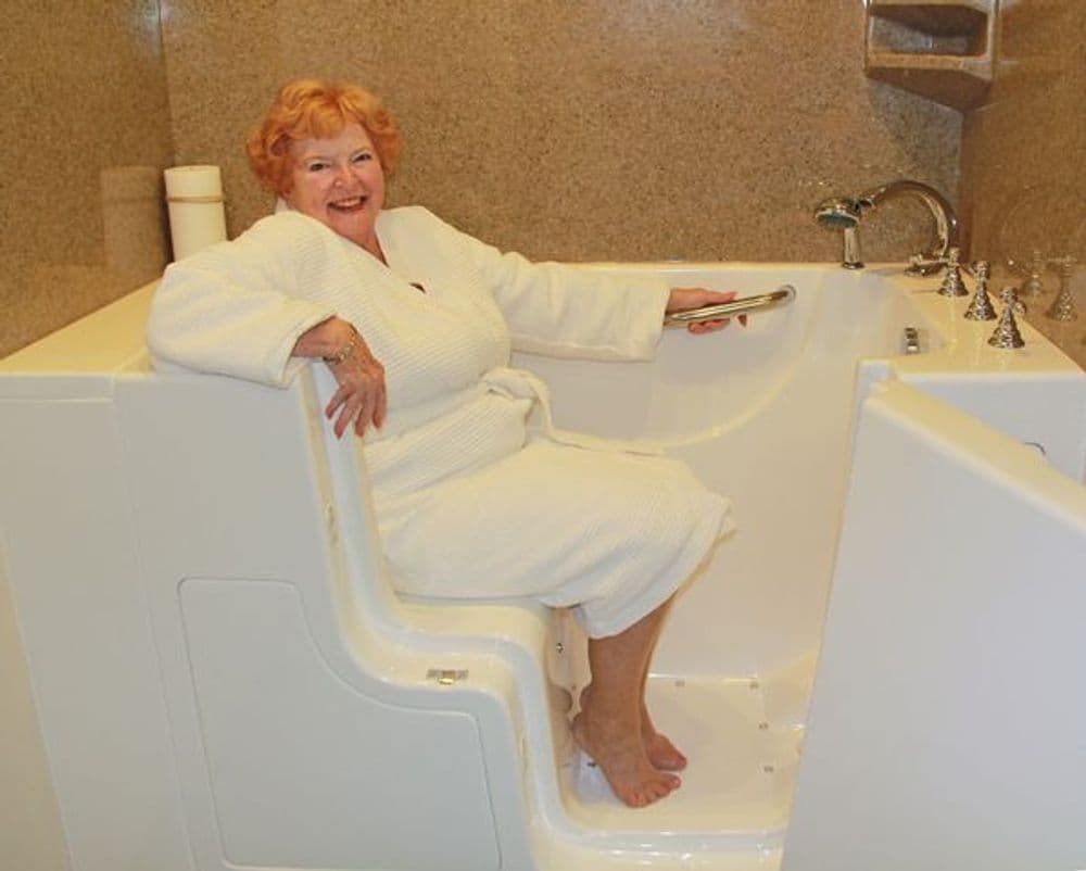 Walk-In Tubs image